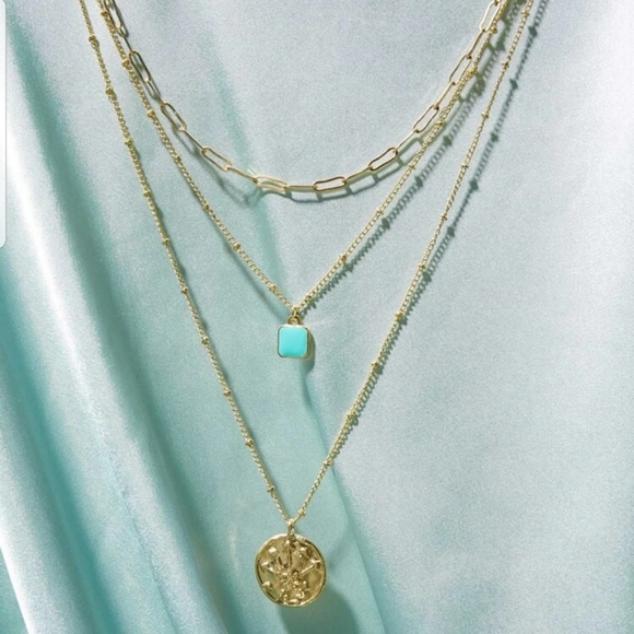 ☆Silvia☆ Layered Pendant Necklace - Picture 8 of 8